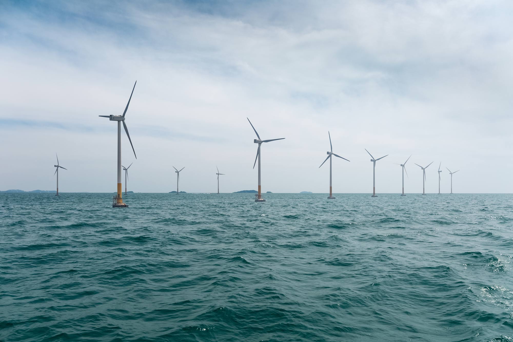 Yahoo: Power From Offshore: Floating Wind Turbines Could Soon Dot Oregon’s South Coast